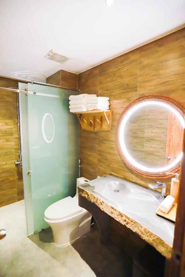 Rustic Hotel Quy Nhon Powered By Aston ภายนอก รูปภาพ